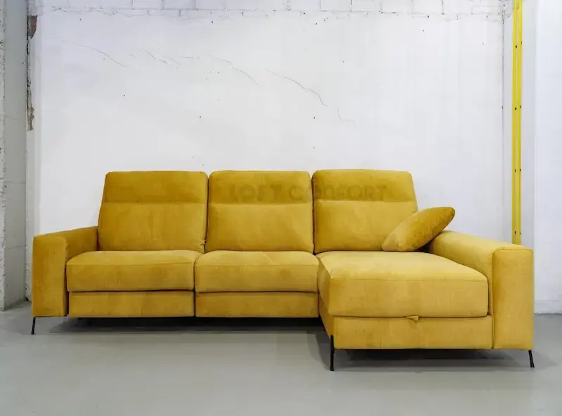 tendencia decoración 2024 sofá